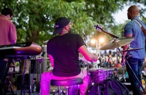 Listen to some good jazz music in Norcross